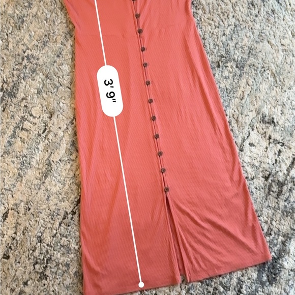 Old Navy Sleeveless Button Down Midi Dress - Picture 9 of 10
